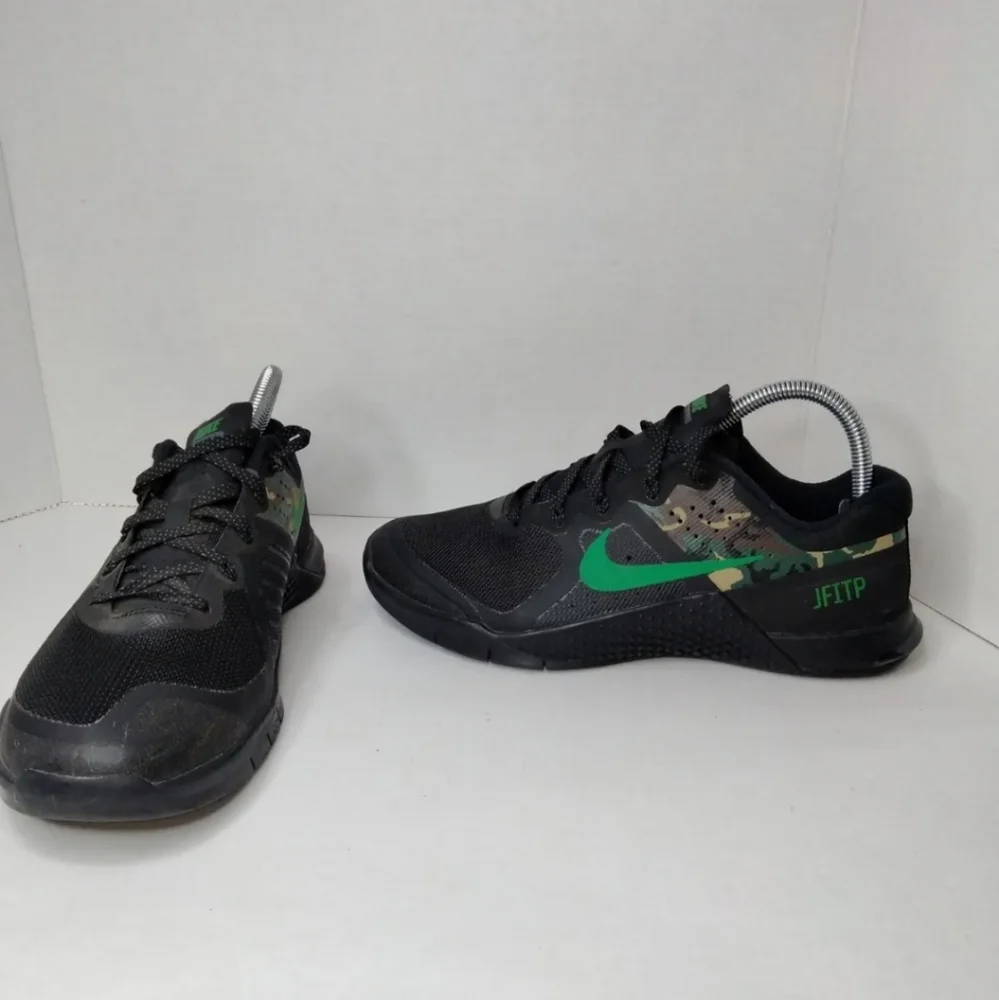 RARE NikeID Metcon 2 Black Camo Nike JFITP Women's SZ 8 Sneakers Shoes